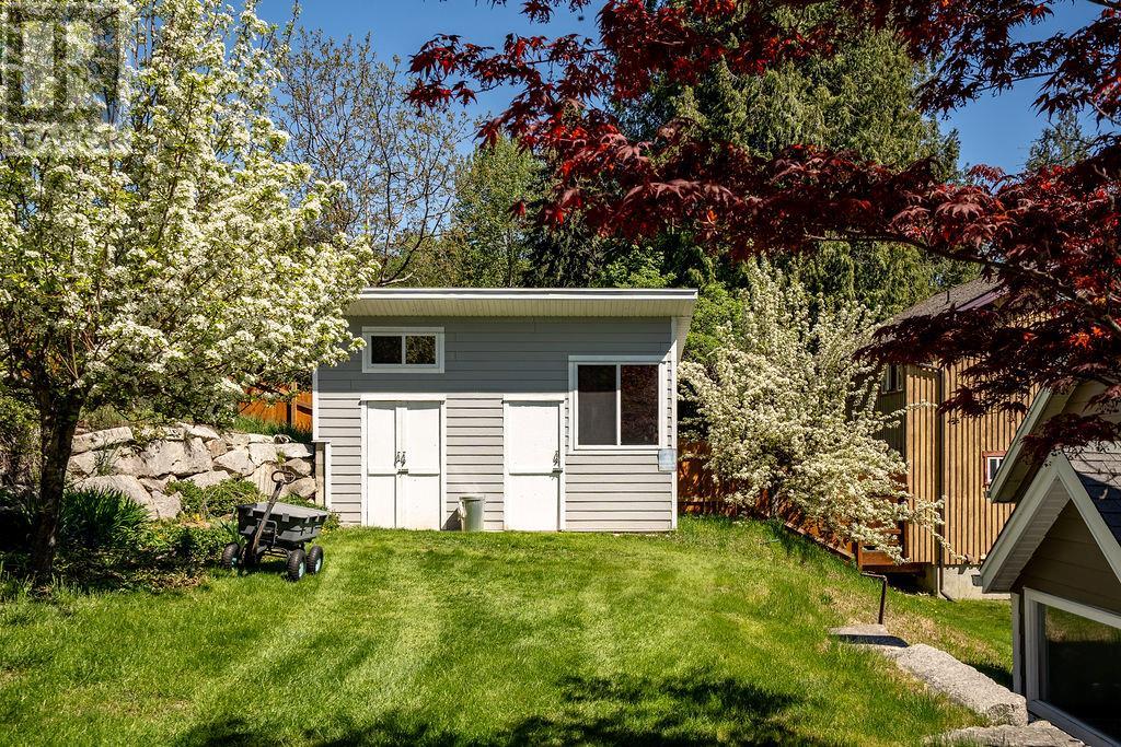 2465 3A Highway, Nelson