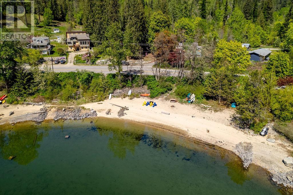 2465 3A Highway, Nelson