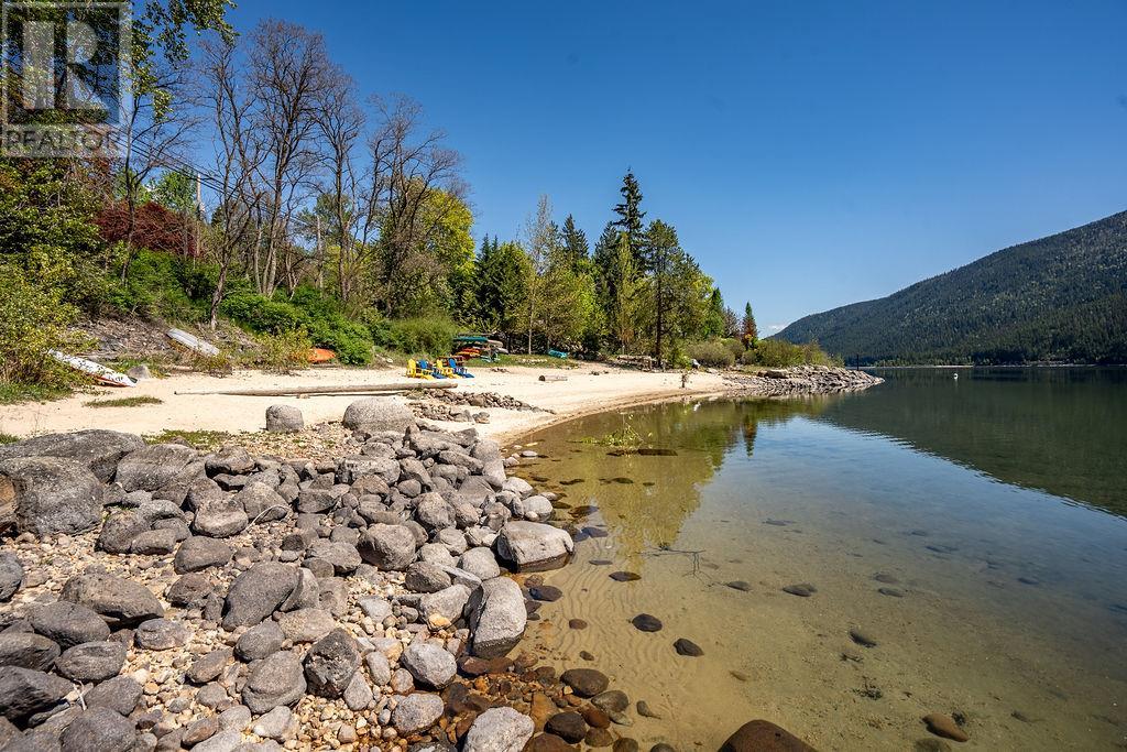2465 3A Highway, Nelson