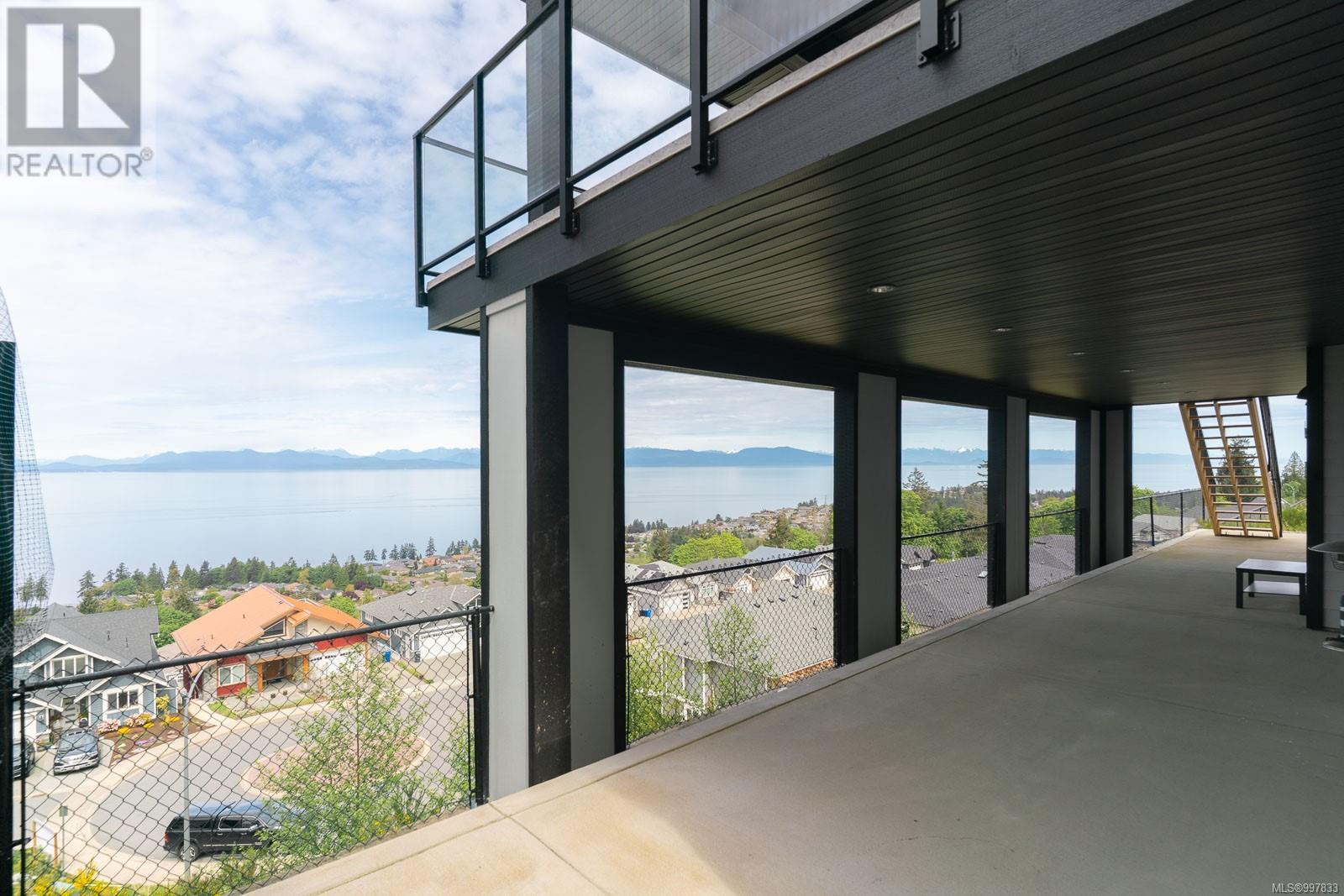 5326 Dewar Rd, Nanaimo