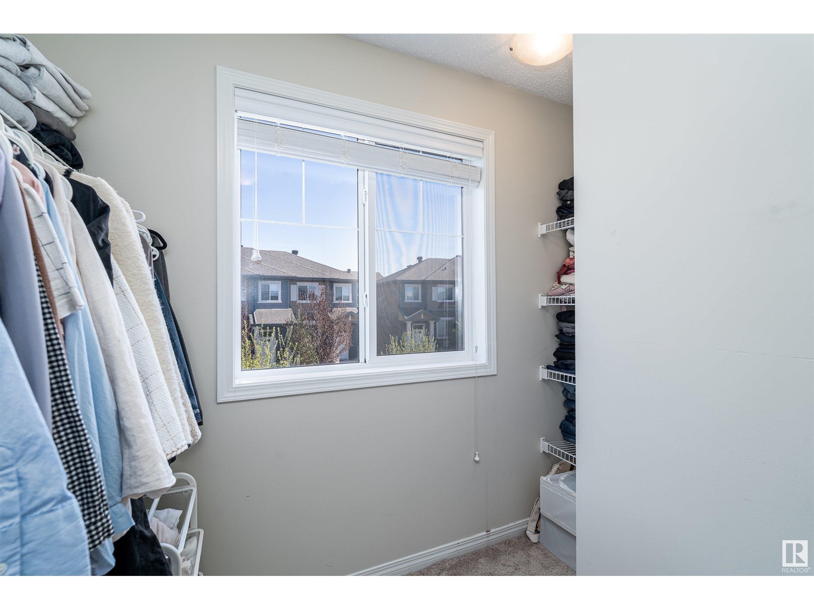 1806 CARRUTHERS LN SW, Edmonton
