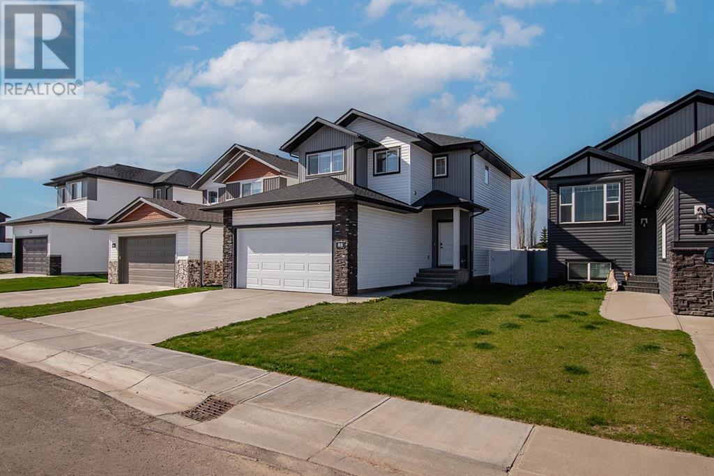 88 Henderson Crescent, Penhold