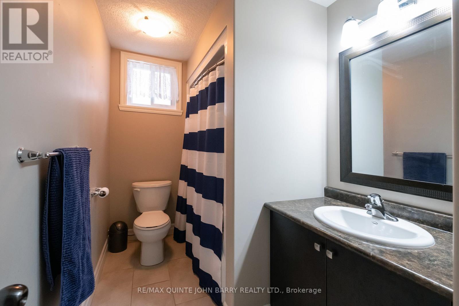 Photo 32 of 79 Cortland Crescent, Quinte West ON