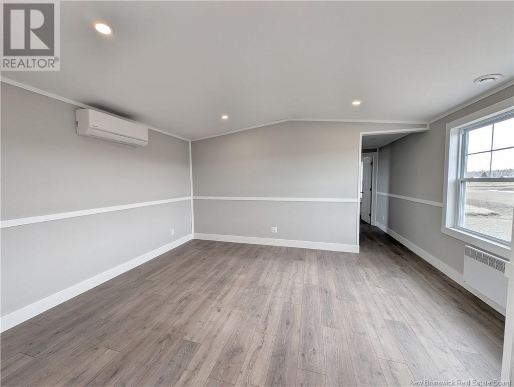 6 CHRISTINE/MARTIN STREET - 5