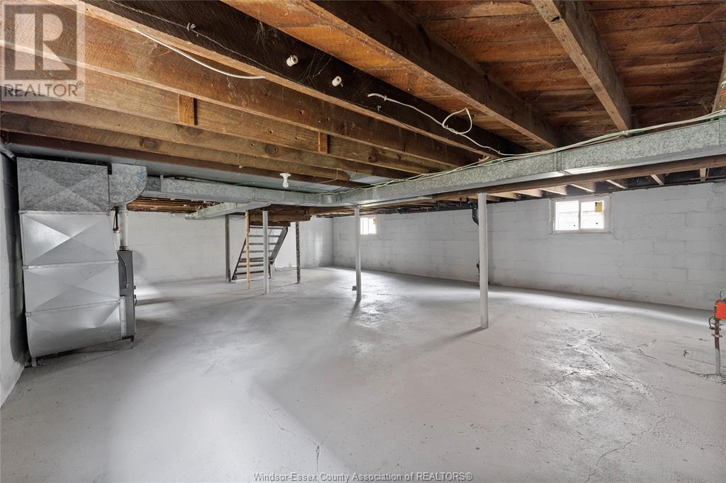 Photo 24 of 1115 Highland Avenue, Windsor ON