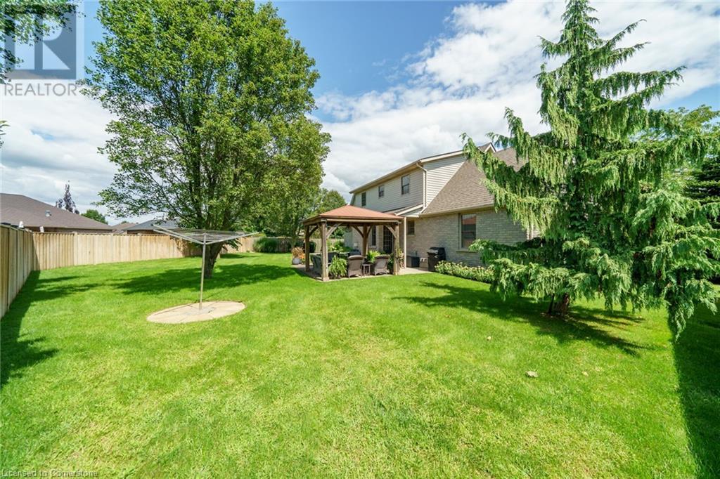 Photo 41 of 17 Angle Street, Simcoe ON