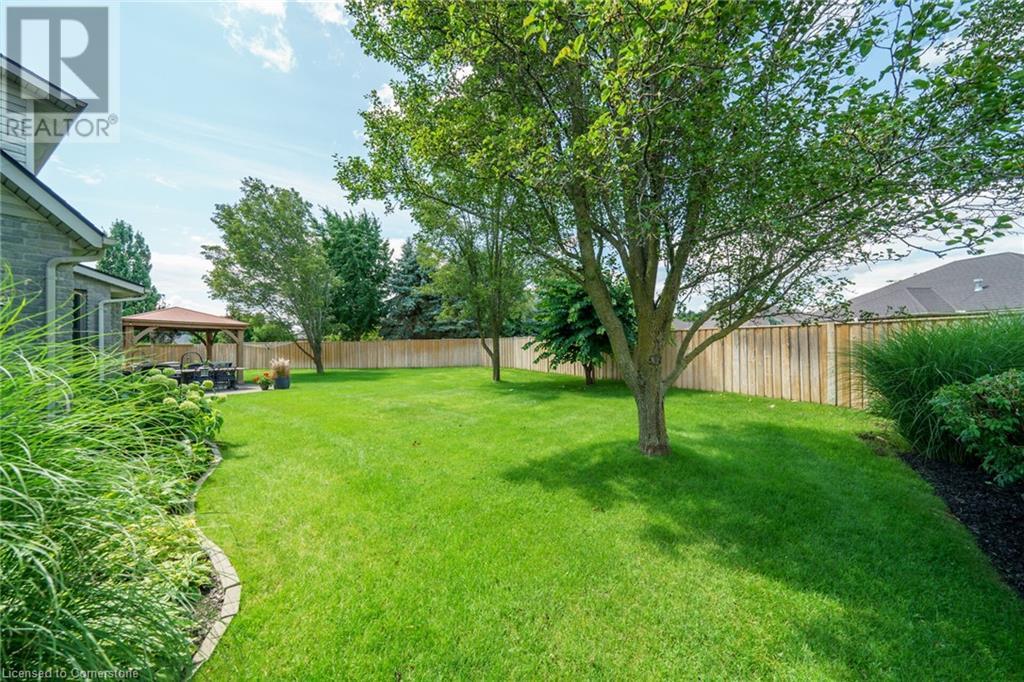 Photo 42 of 17 Angle Street, Simcoe ON