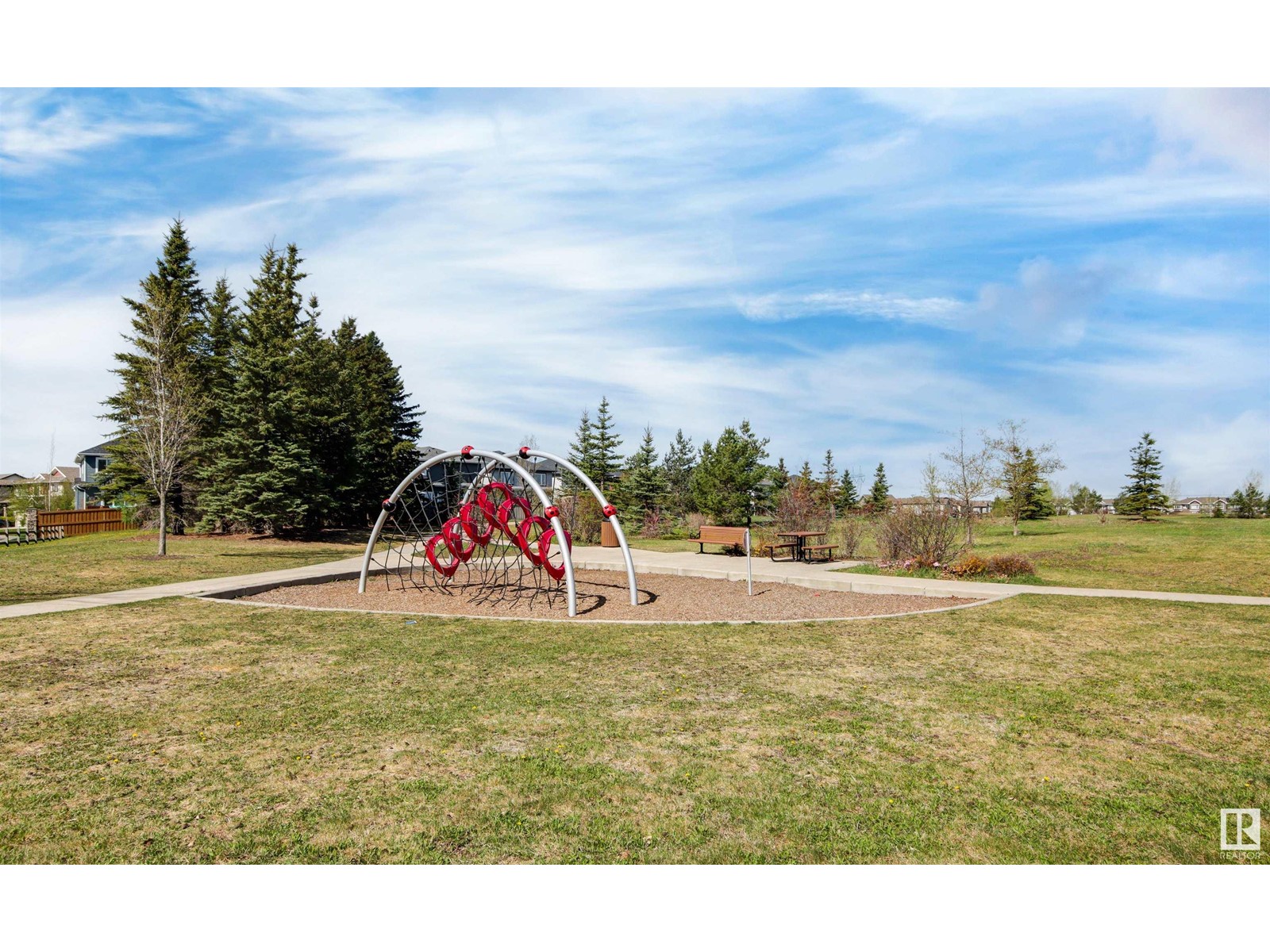 510 CHAPPELLE DR SW, Edmonton