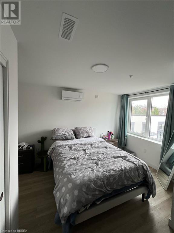 Photo 1 of 252 266 Catharine Street N Unit 208, Hamilton ON