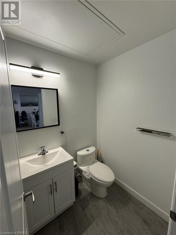 Photo 8 of 252 266 Catharine Street N Unit 208, Hamilton ON