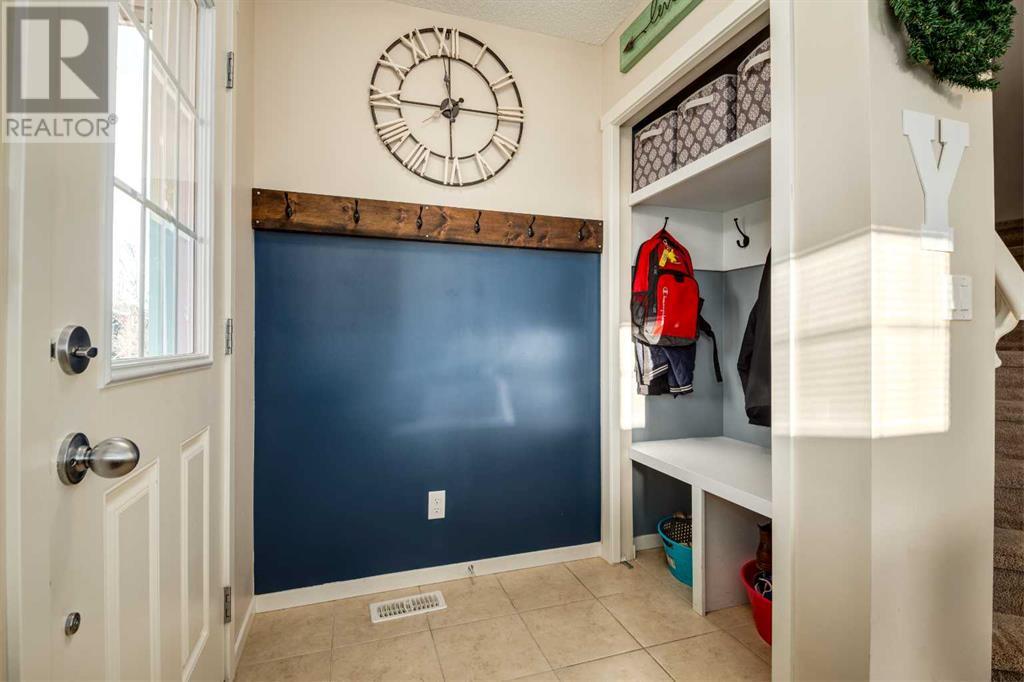 36 Sunvalley Road, Cochrane, Alberta