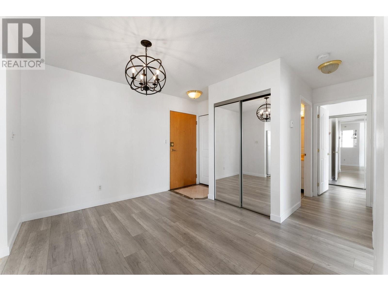 Photo 9 of 1105 8238 Saba Road, Richmond BC