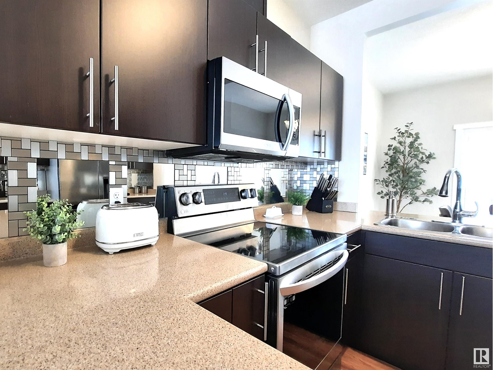 #7 300 QUEEN ST, Spruce Grove