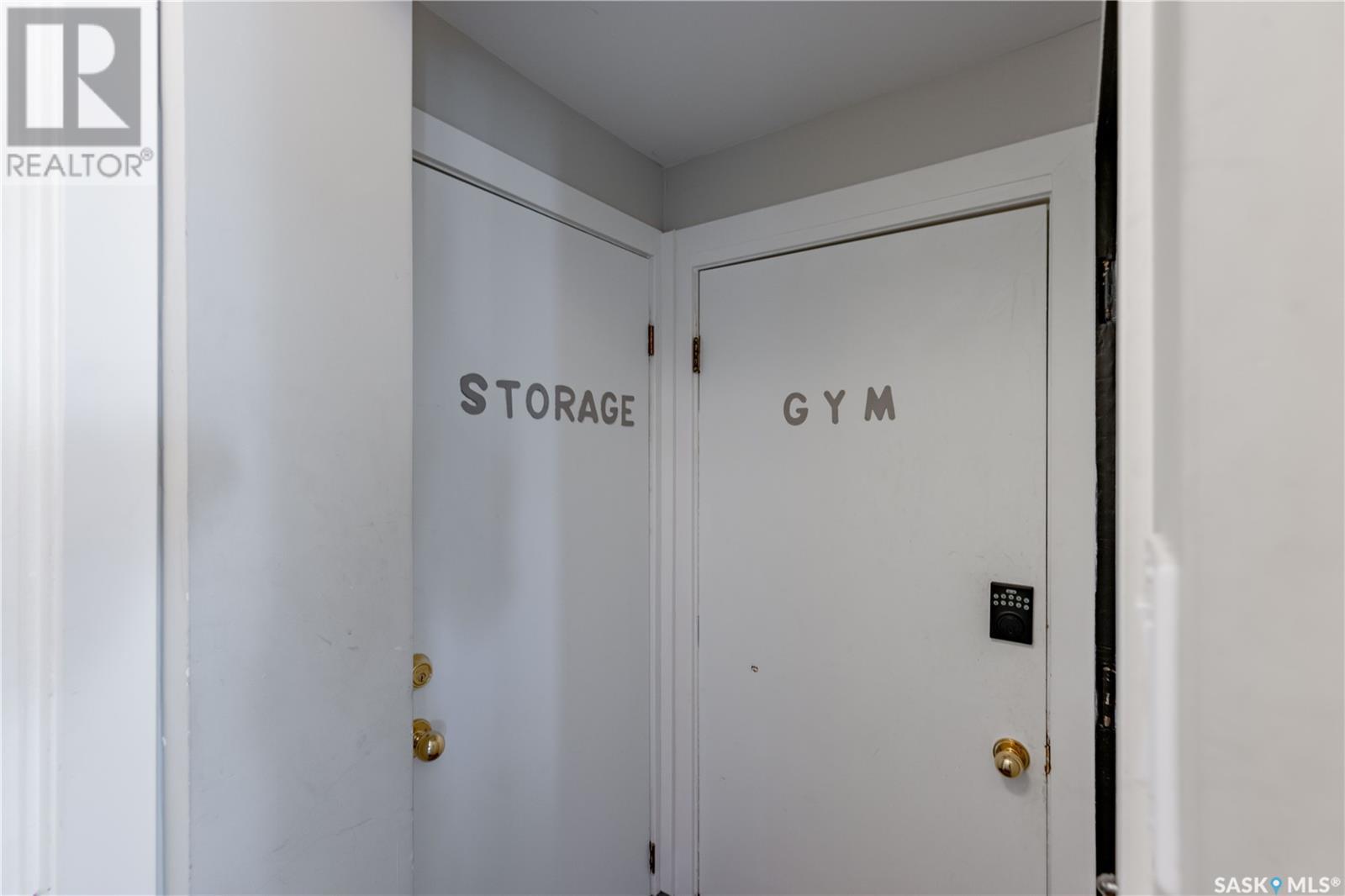 Single Family House for Sale in  D AVENUE N Saskatoon 