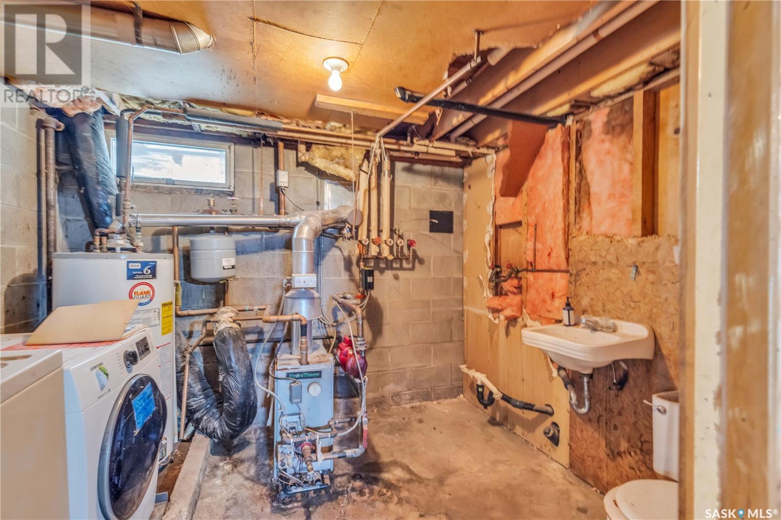 Single Family House for Sale in  D AVENUE N Saskatoon 