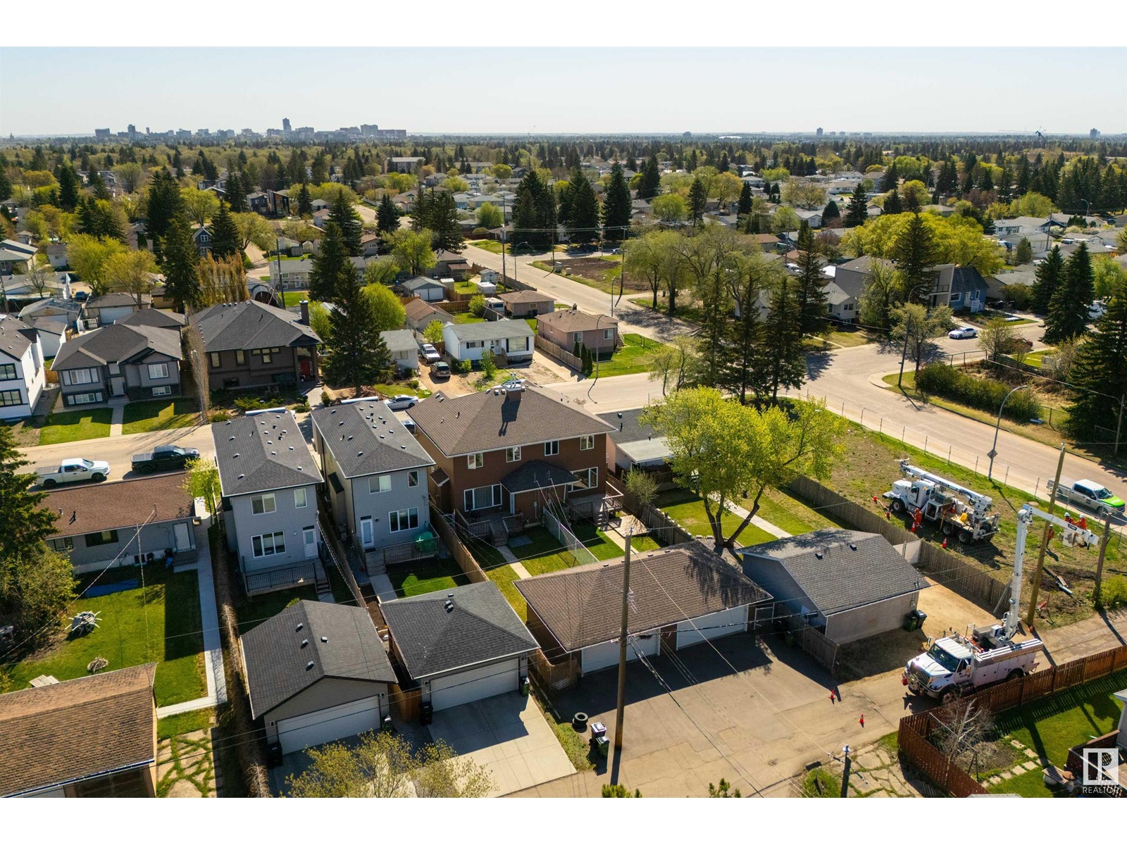 9212 154 ST NW, Edmonton