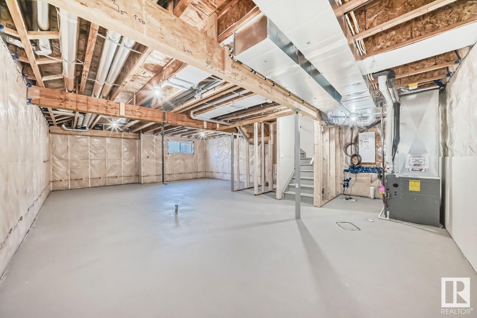 5458 KOOTOOK RD SW, Edmonton