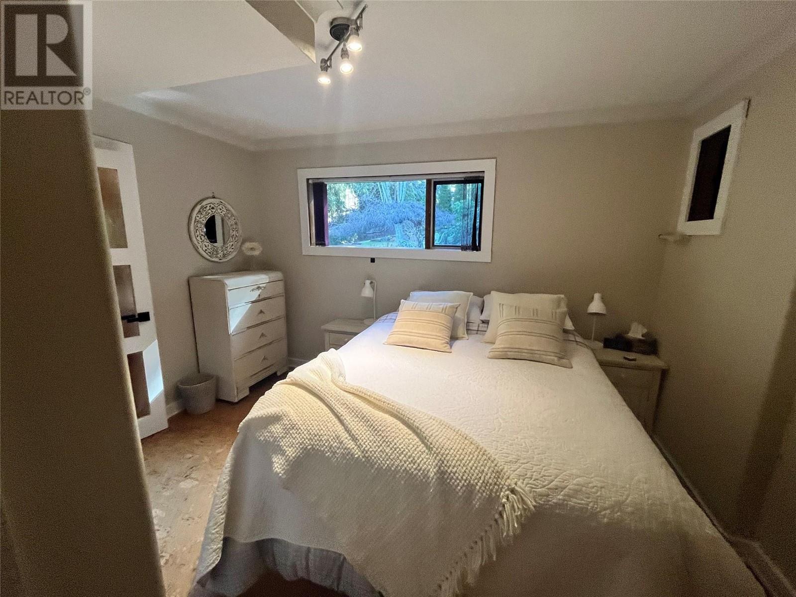 2726 Tranquil Place, Blind Bay