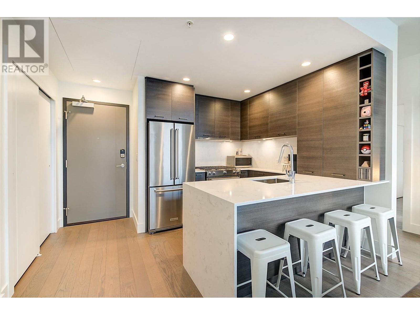 2207 1181 Sunset Drive, Kelowna
