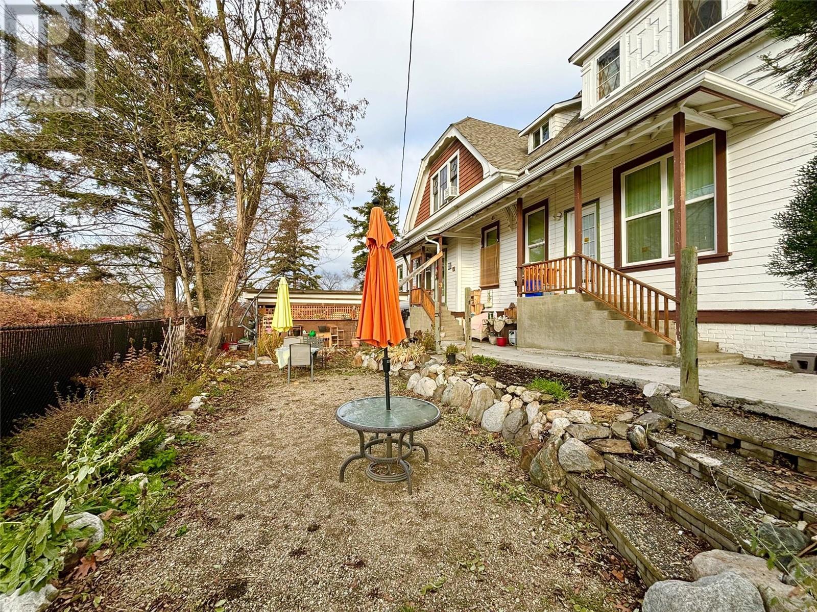 2003 37 Avenue, Vernon