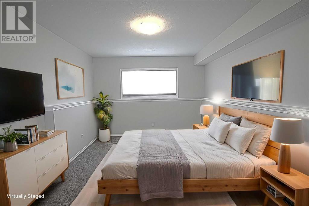 100 Hinshaw Drive, Sylvan Lake