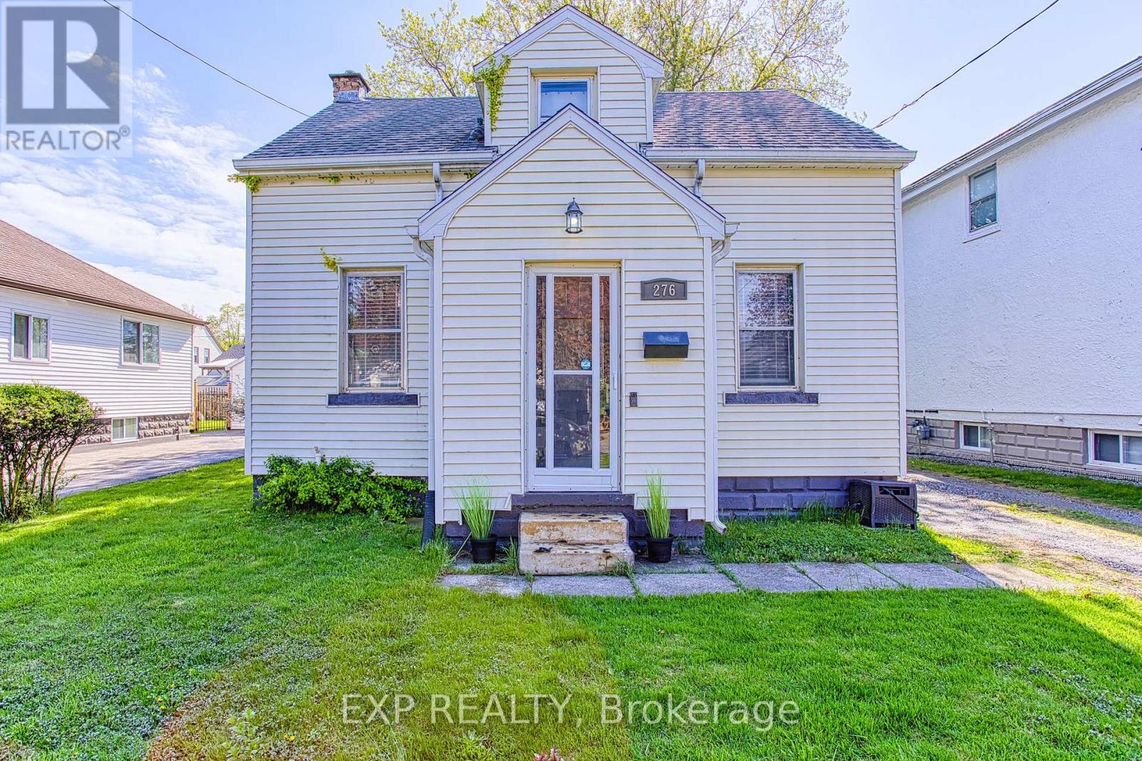 Photo 6 of 276 Mcalpine Avenue S, Welland ON