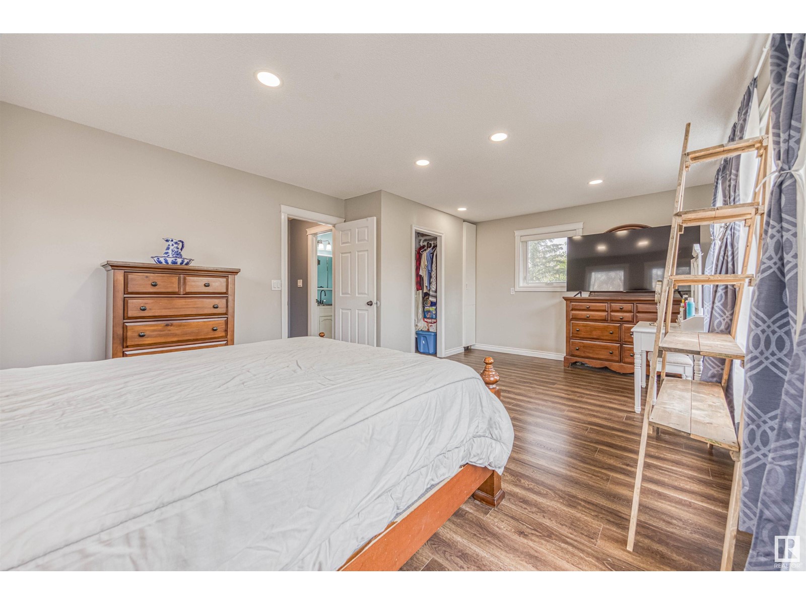 42 ANDREW CR, St. Albert