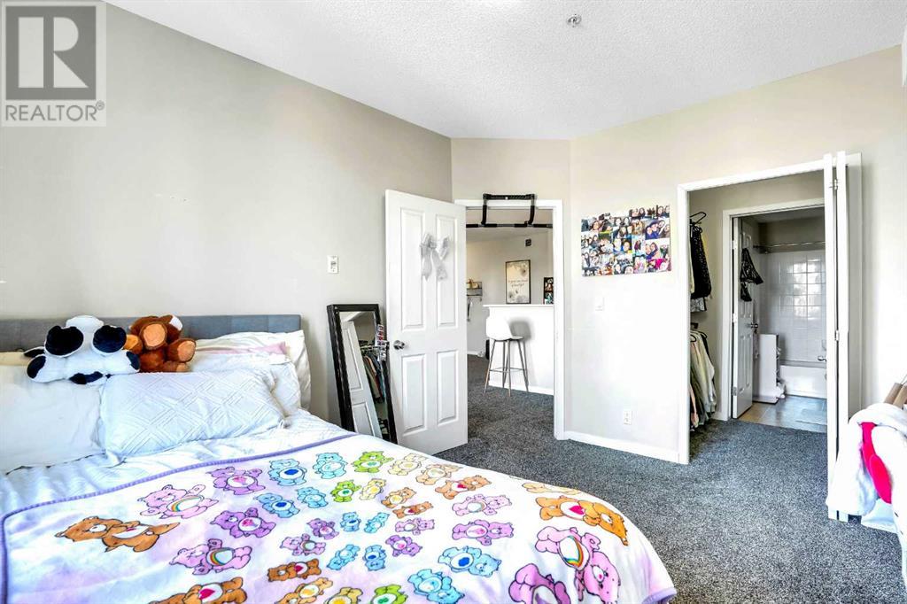 Single Family House for Sale in   Taravista Drive NE Taradale Calgary 