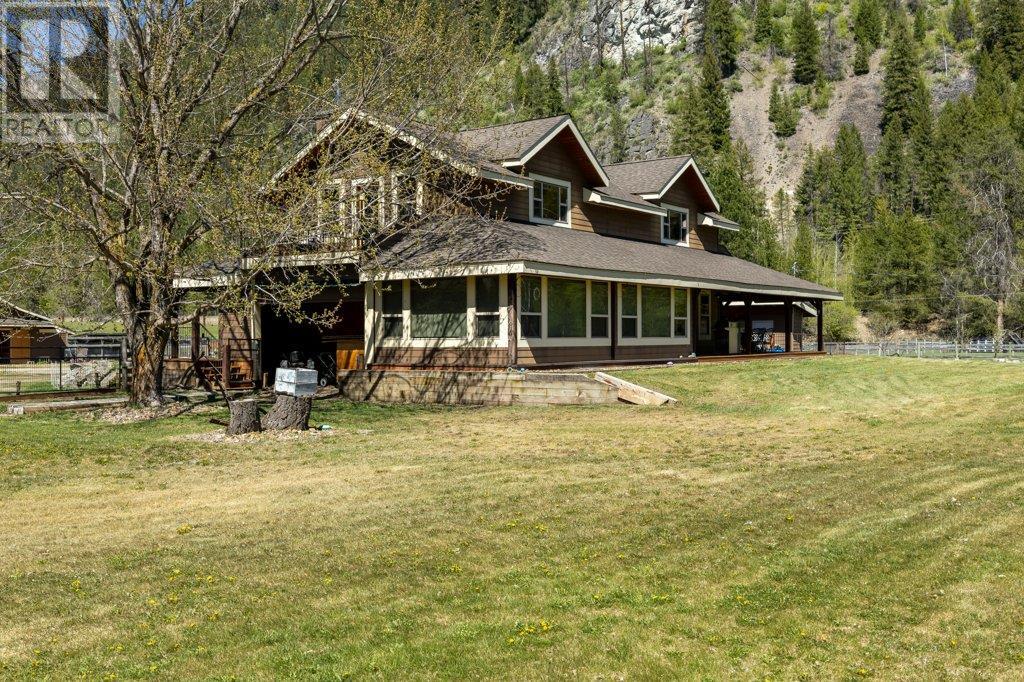 3850 Blythe-Rhone Road, Westbridge
