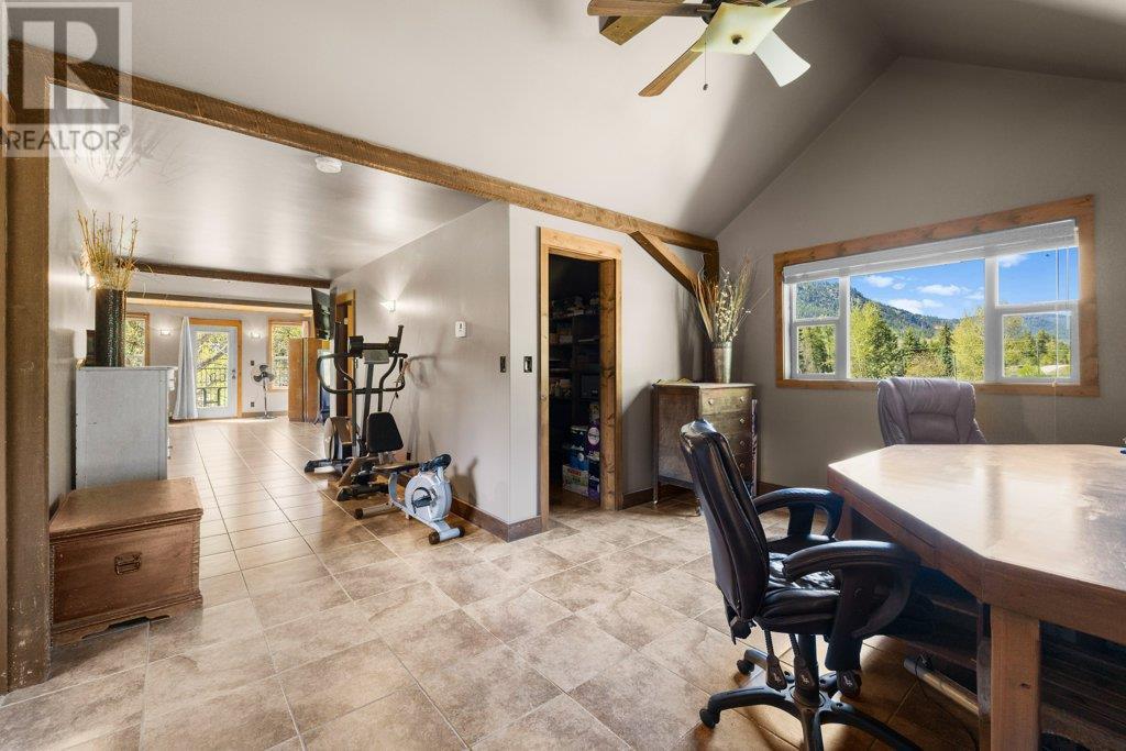 3850 Blythe-Rhone Road, Westbridge
