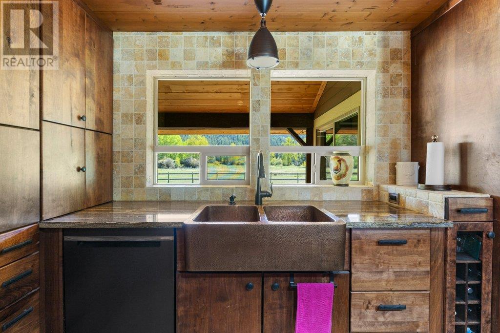 3850 Blythe-Rhone Road, Westbridge