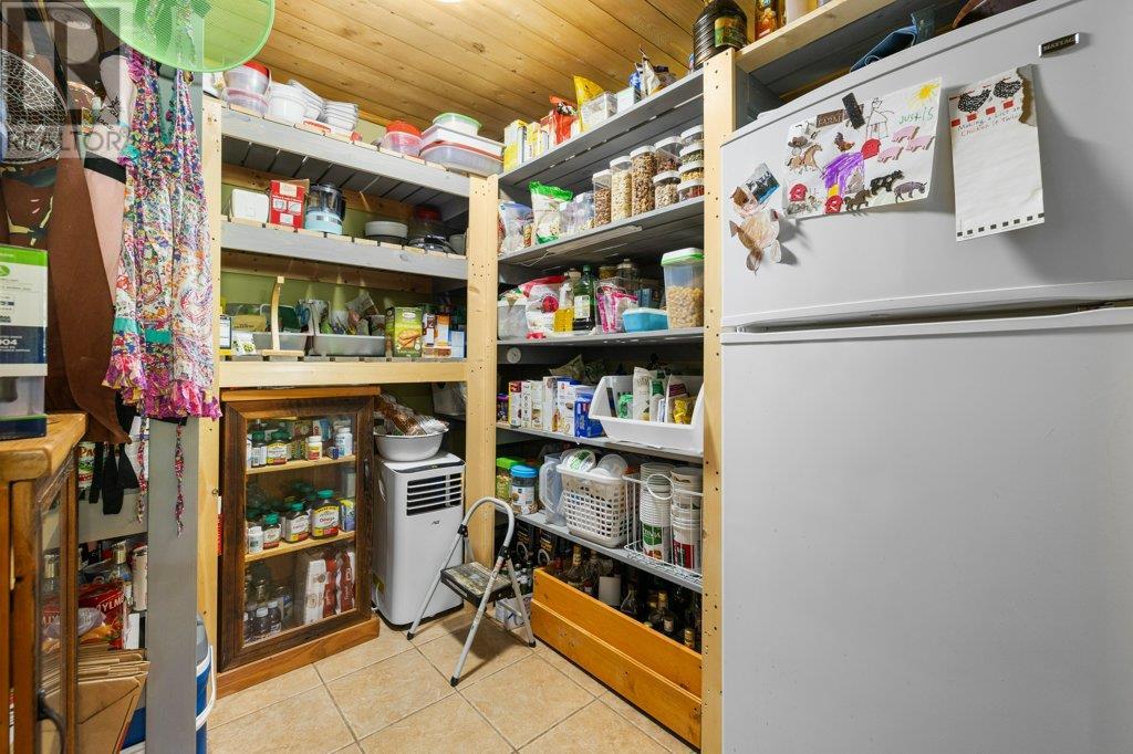 3850 Blythe-Rhone Road, Westbridge