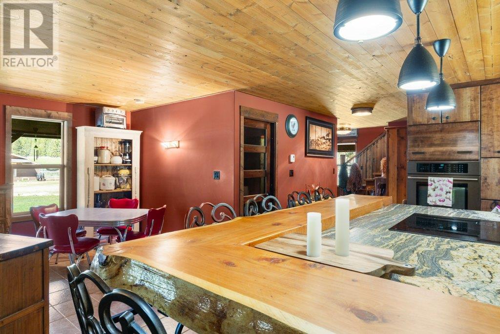 3850 Blythe-Rhone Road, Westbridge