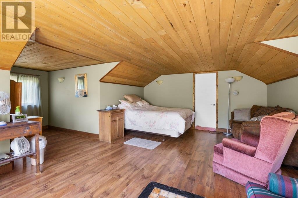 3850 Blythe-Rhone Road, Westbridge