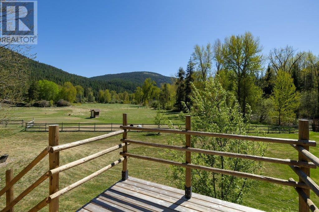 3850 Blythe-Rhone Road, Westbridge