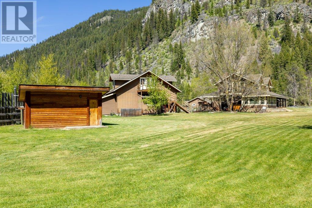 3850 Blythe-Rhone Road, Westbridge