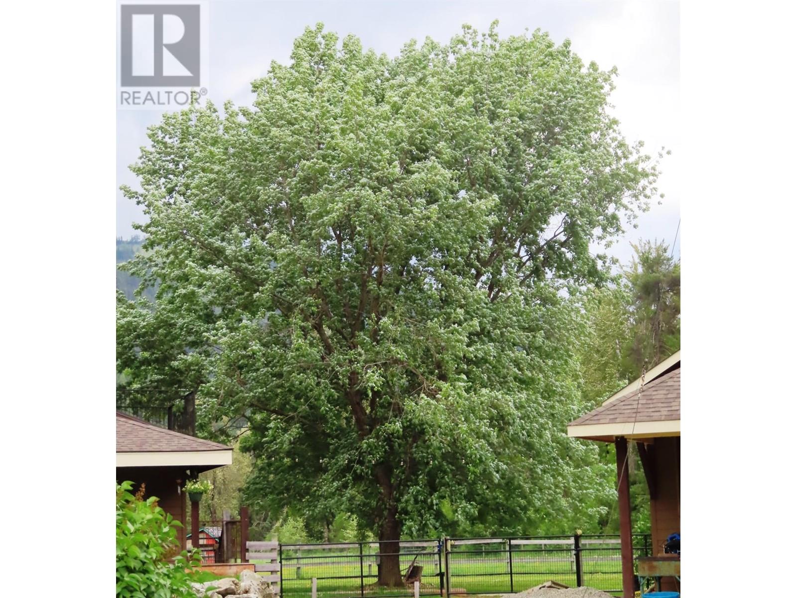 3850 Blythe-Rhone Road, Westbridge