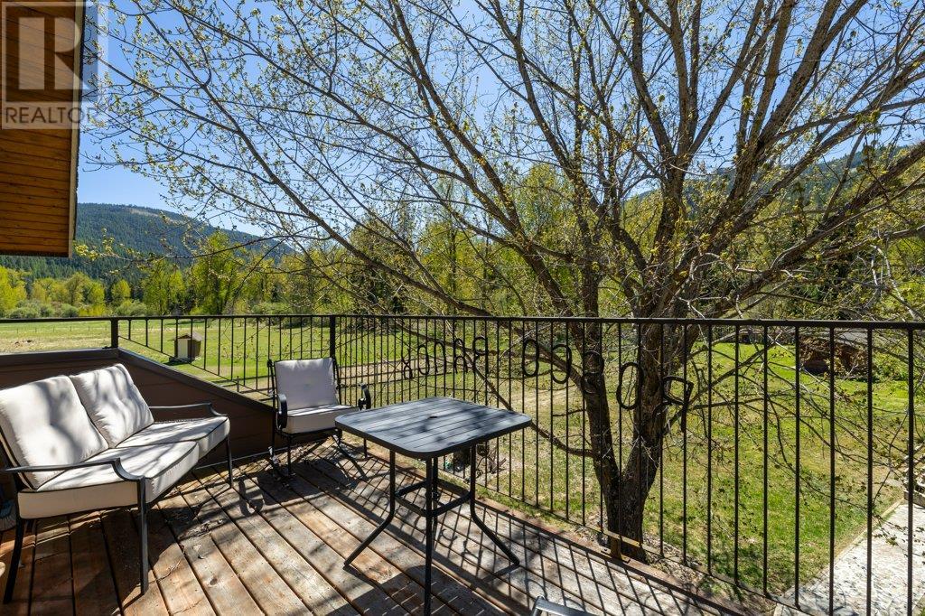3850 Blythe-Rhone Road, Westbridge
