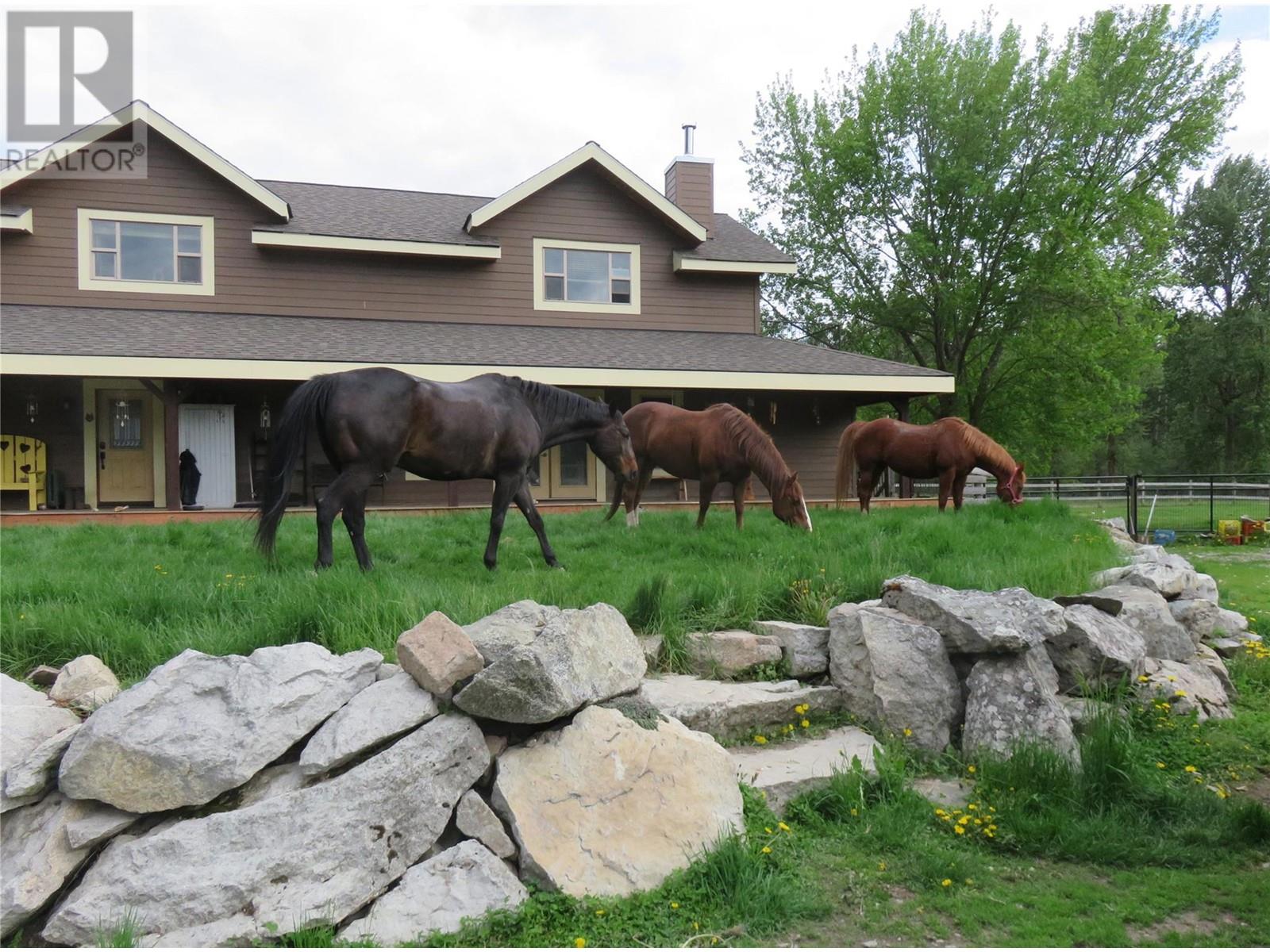 3850 Blythe-Rhone Road, Westbridge