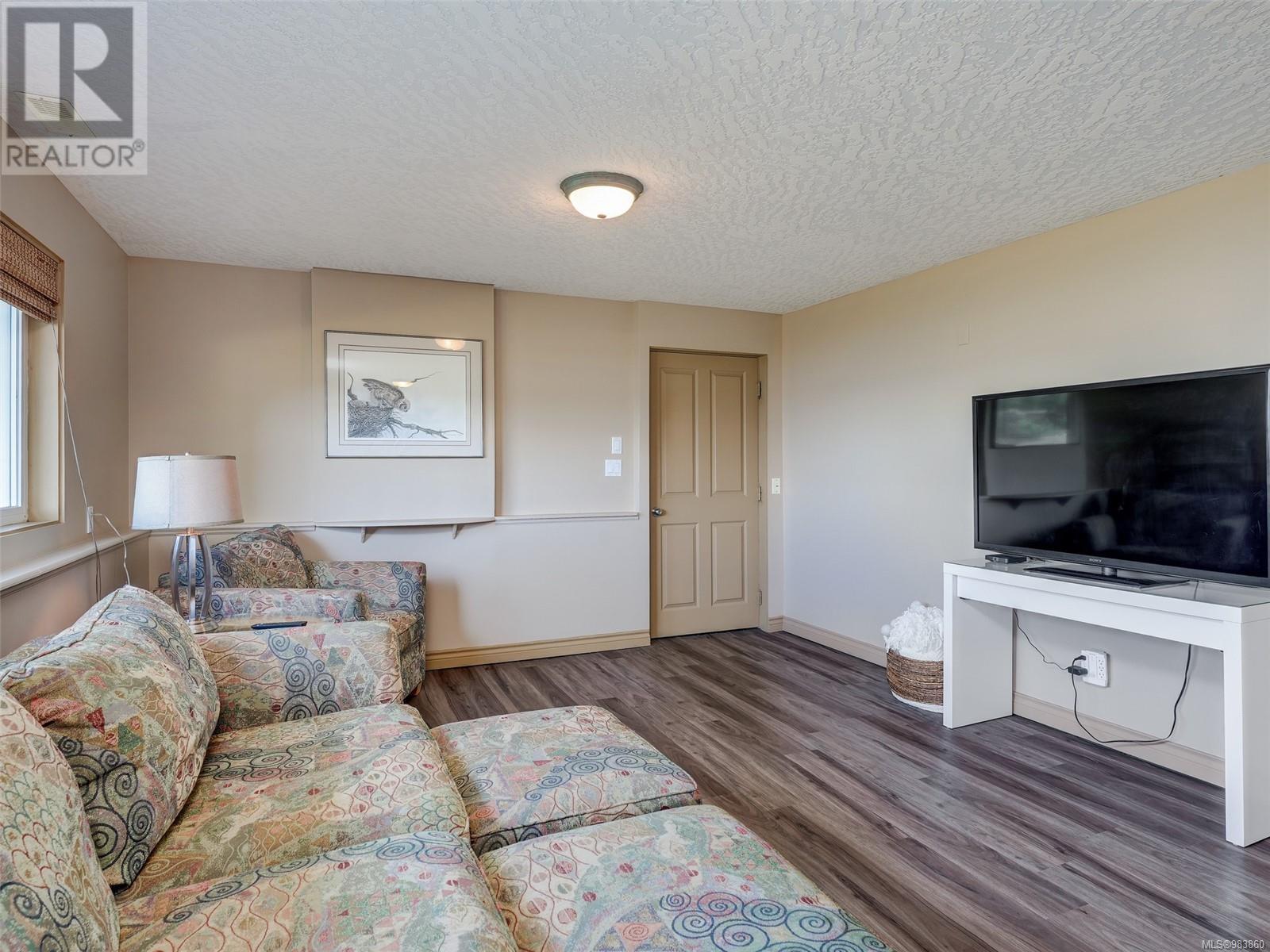 Photo 18 of 2606 James Island Rd, Central Saanich BC