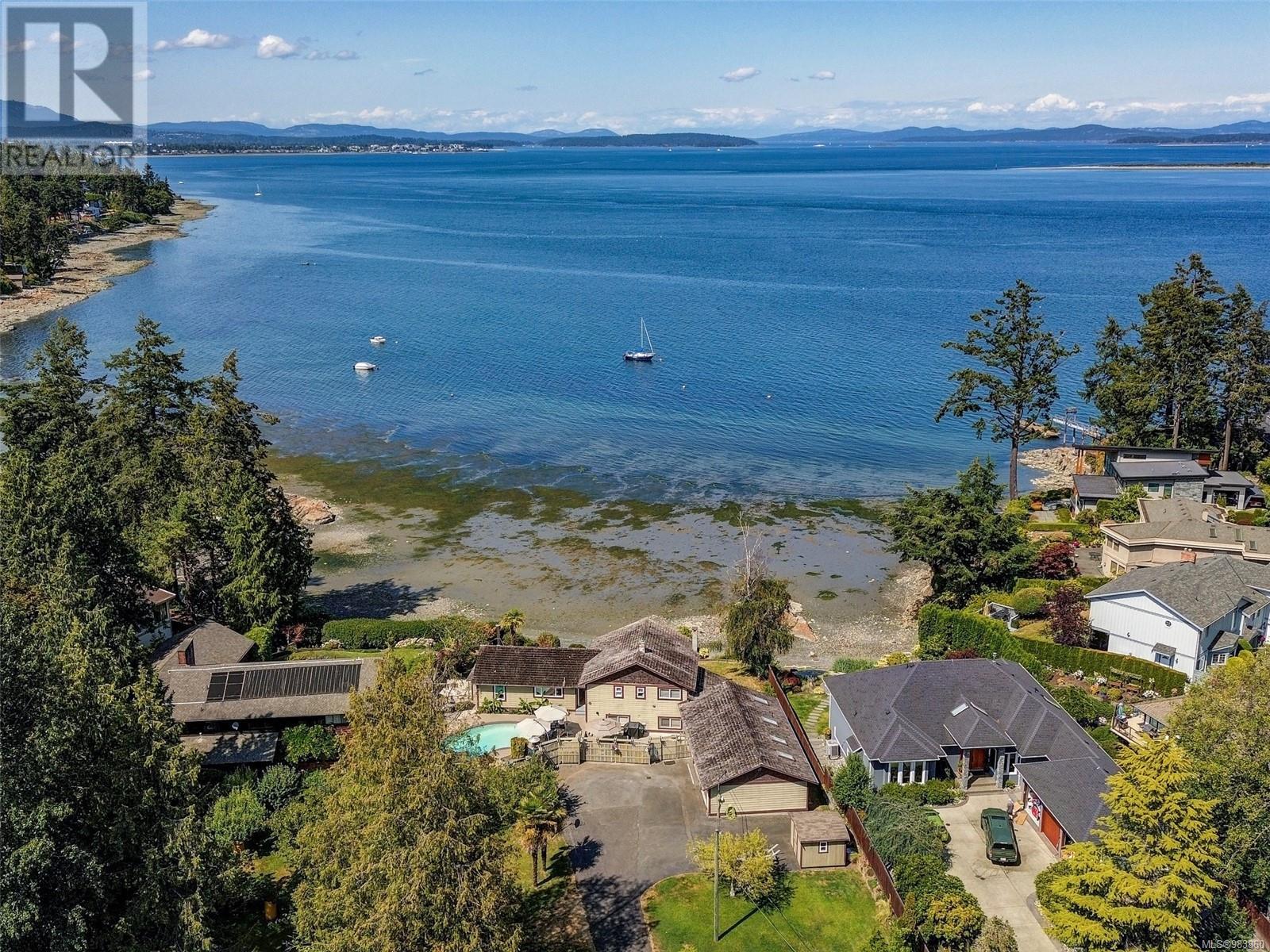 Photo 36 of 2606 James Island Rd, Central Saanich BC