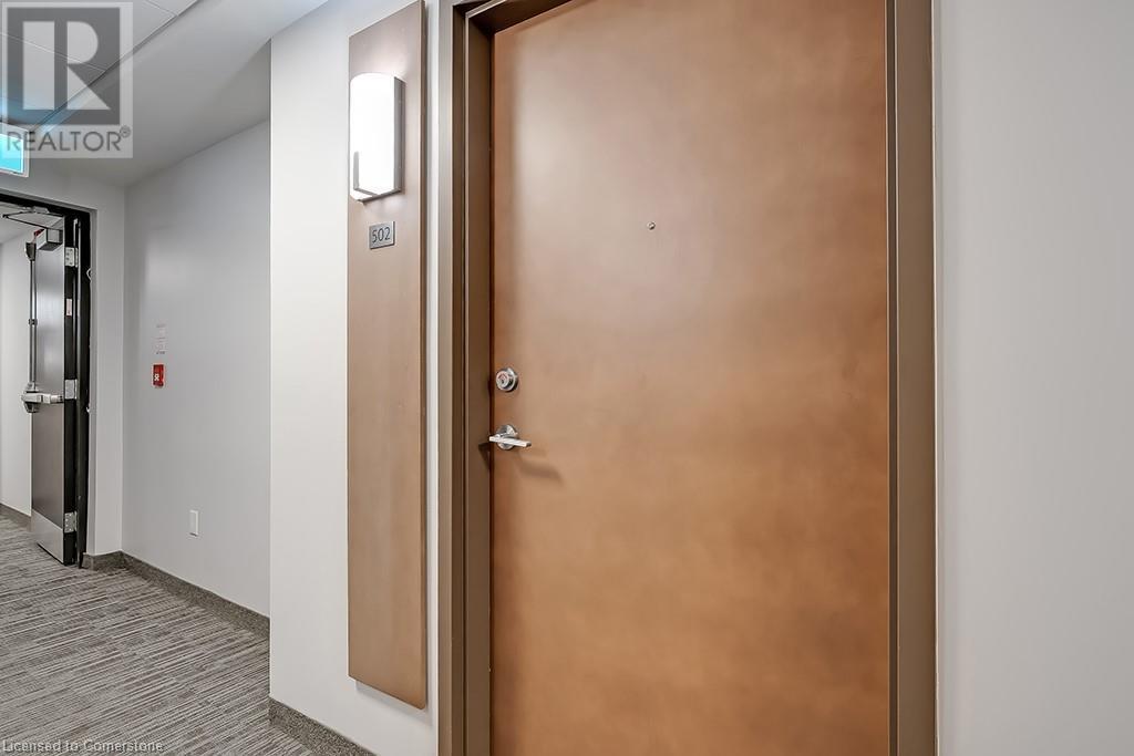 Photo 7 of 320 Plains Road E Unit 502, Burlington ON