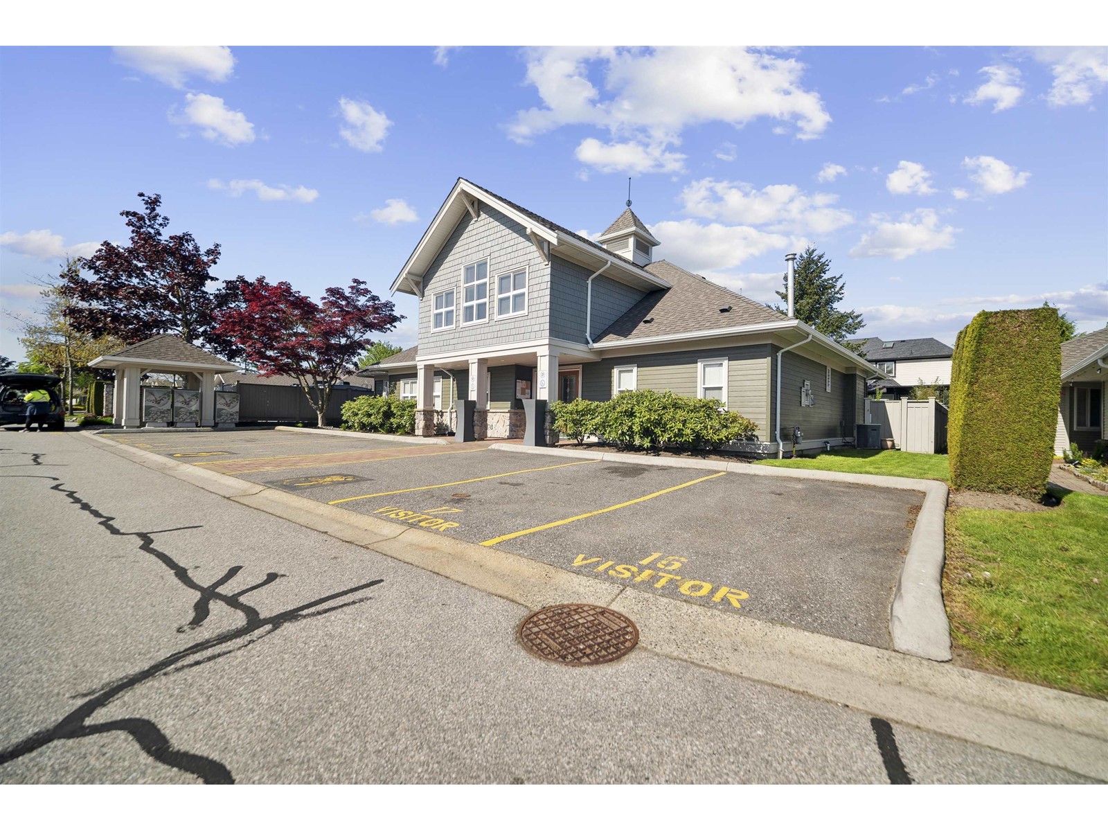 32 17516 4 AVENUE, Surrey