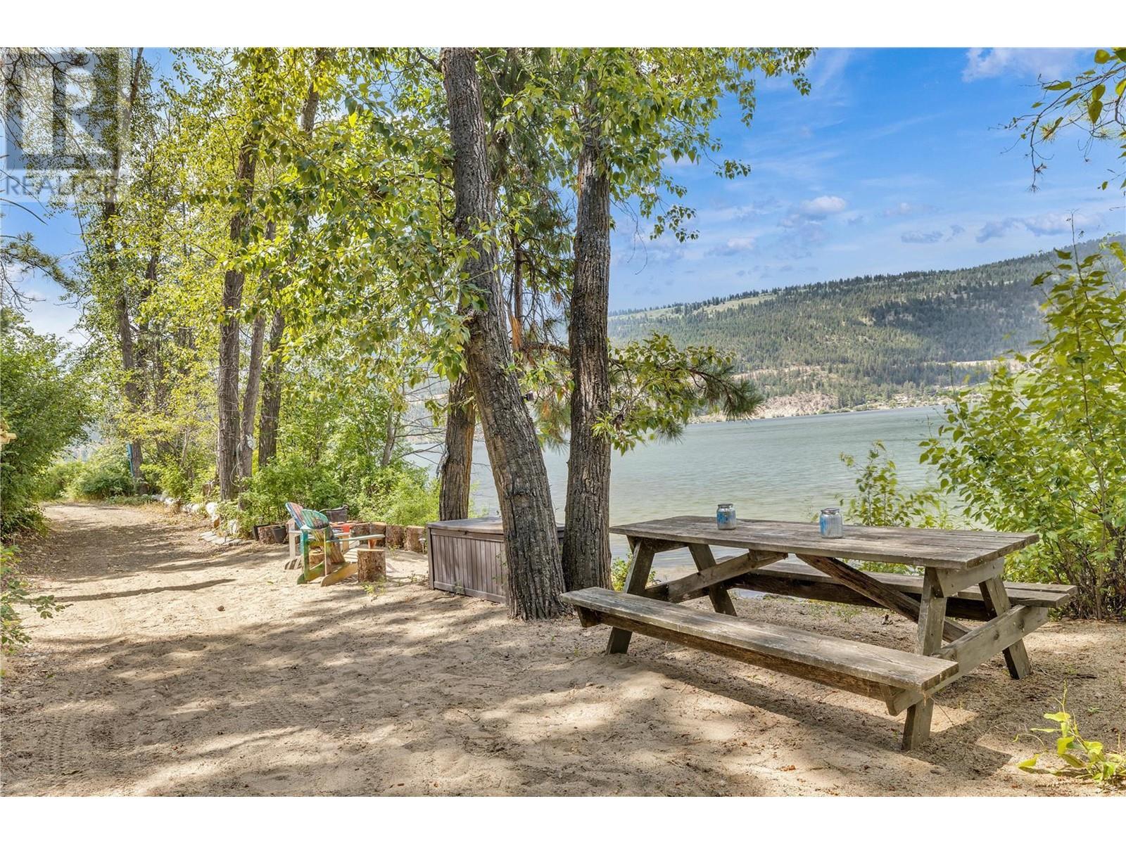  4511 Crawford Road, Lake Country