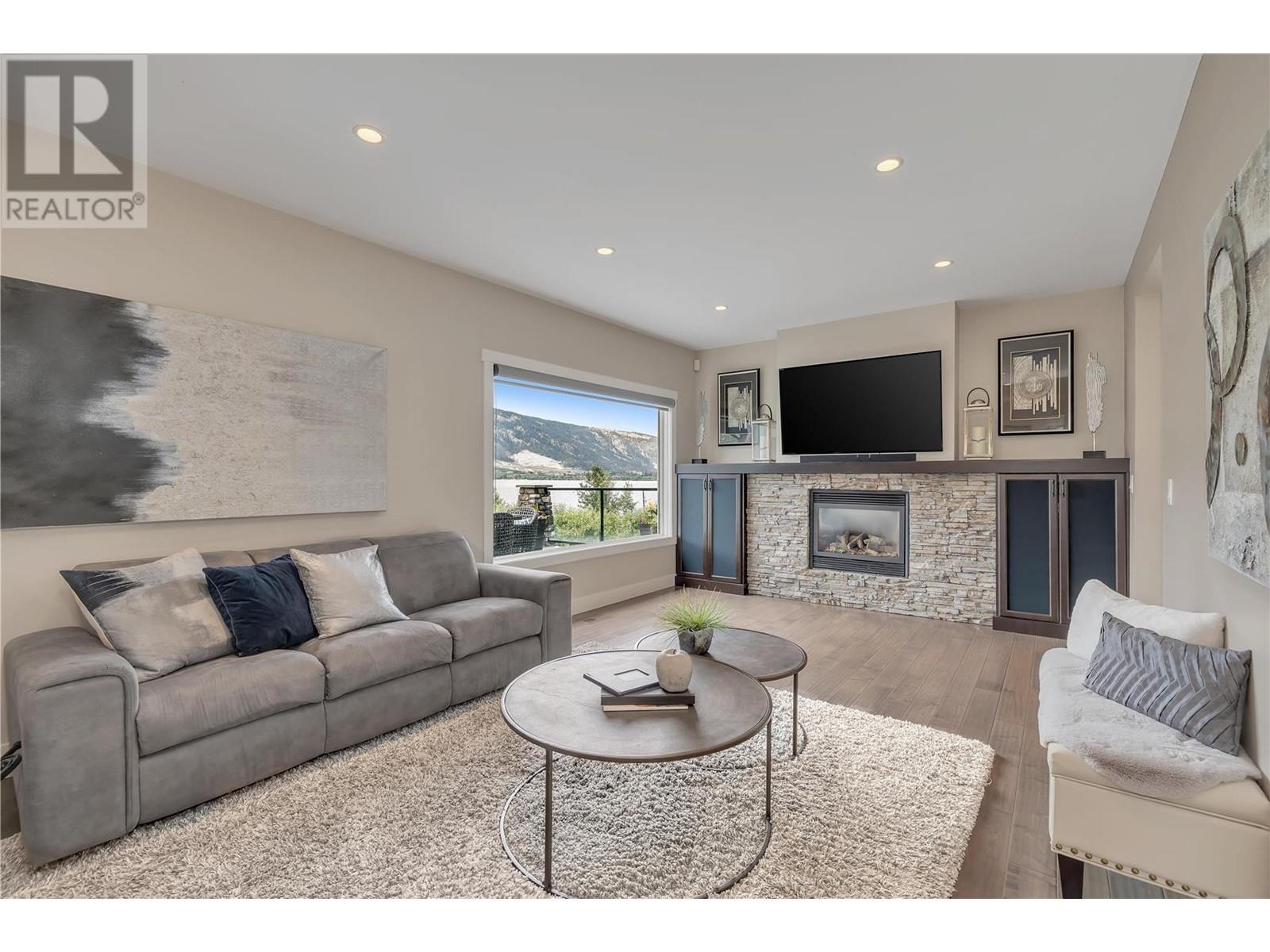 4511 Crawford Road, Lake Country