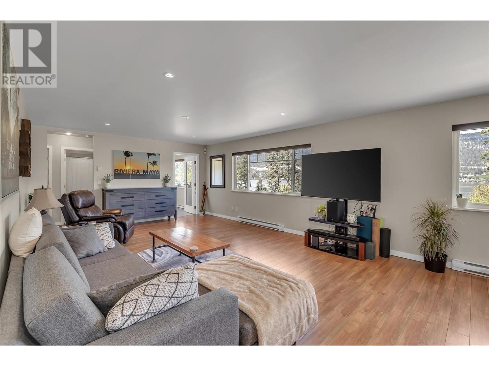 4511 Crawford Road, Lake Country