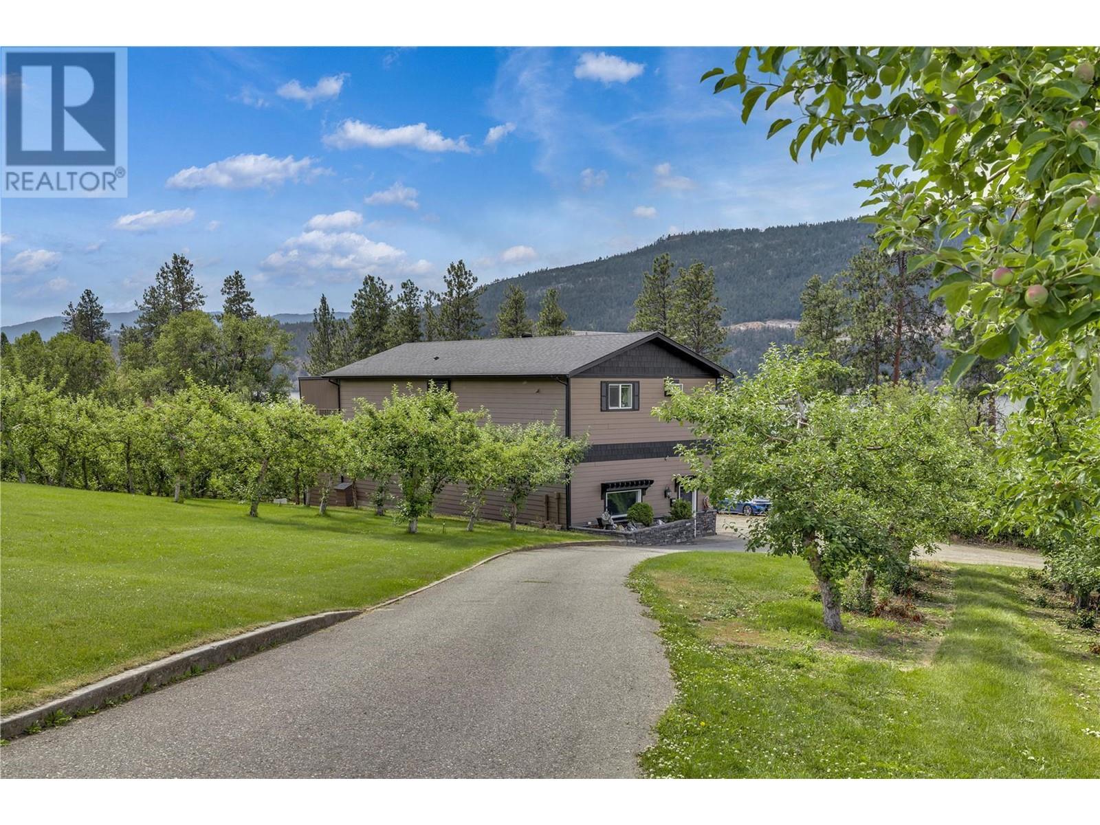 4511 Crawford Road, Lake Country