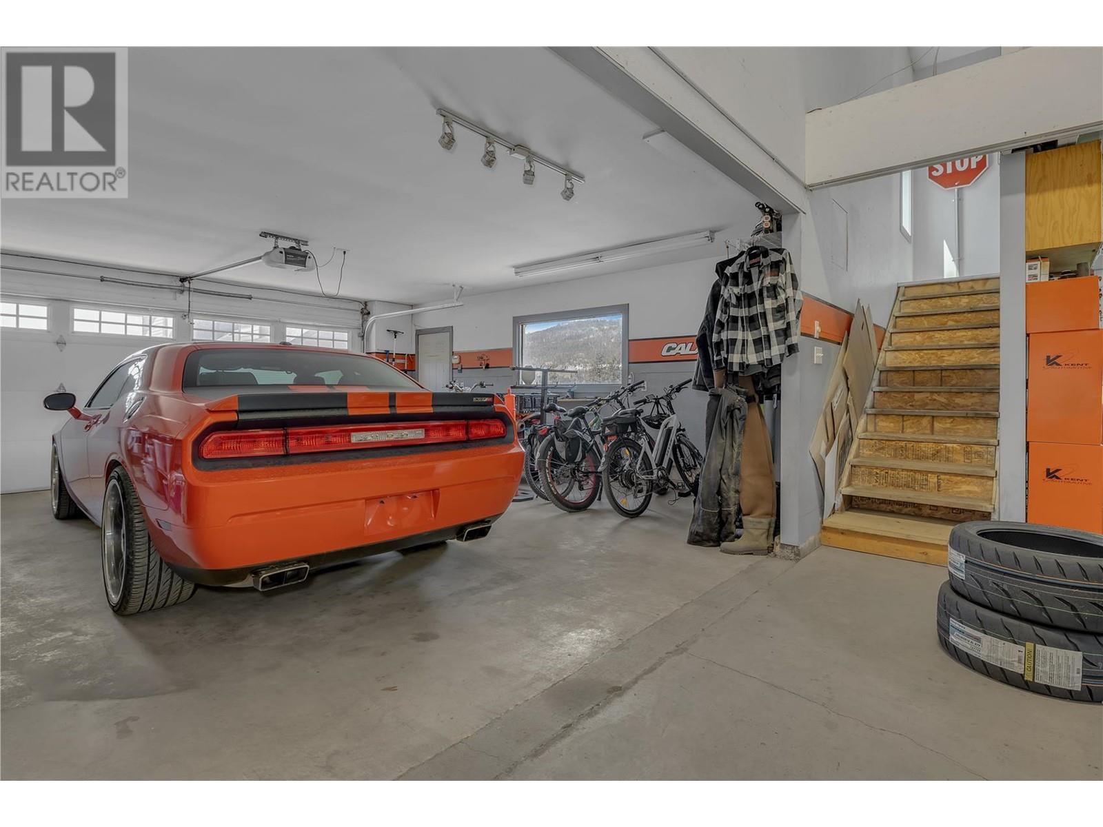 4511 Crawford Road, Lake Country