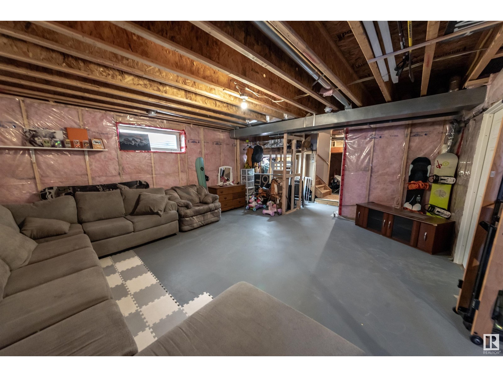 6 MERiDIAN CL, Stony Plain