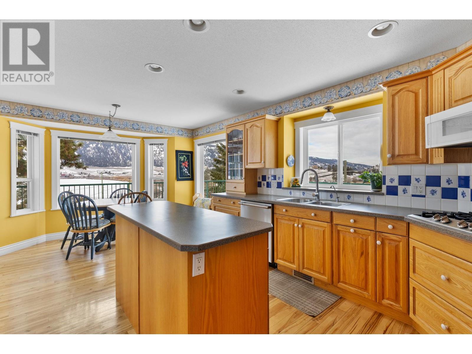  15326 Oyama Road, Lake Country